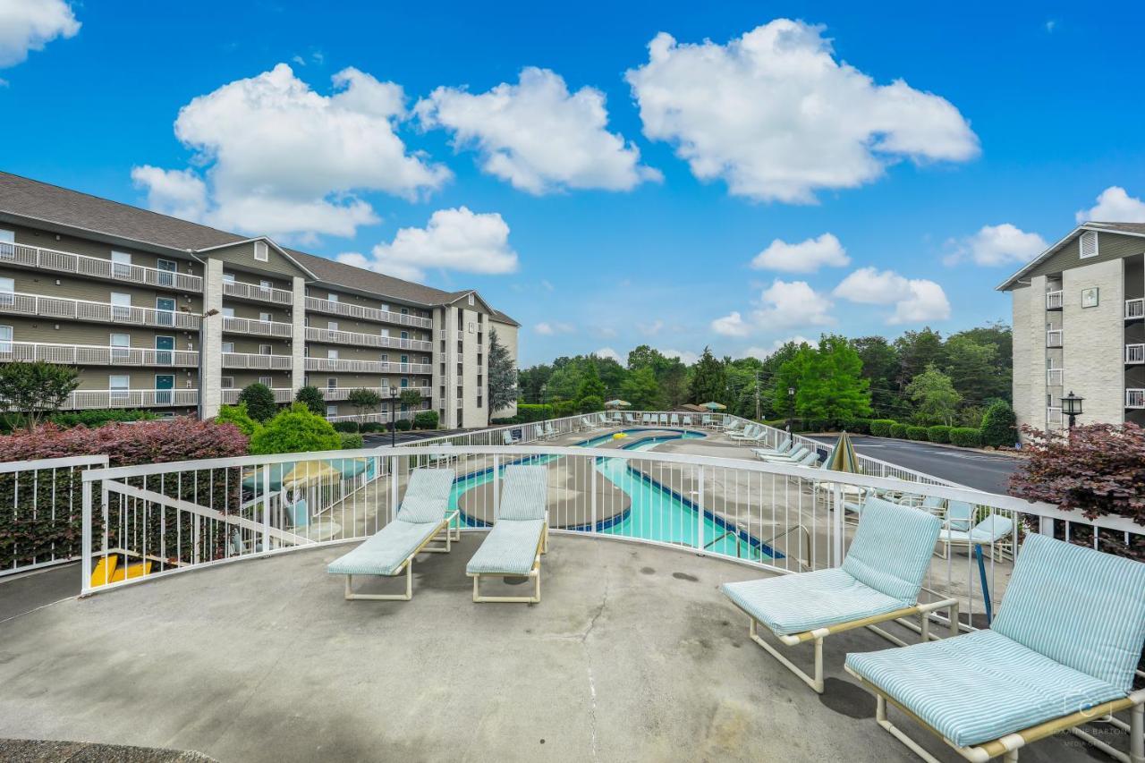 Postcard View Whispering Pines 441 Apartment Pigeon Forge Exterior photo